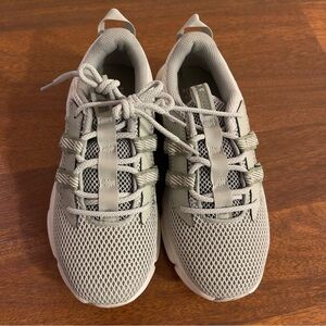 Under Armour Gray Women's Sneakers